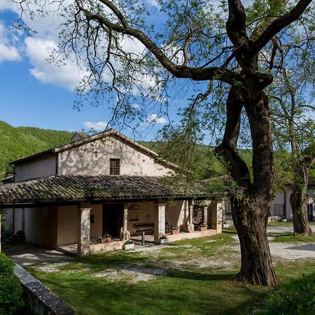 Residence Menotre Rasiglia Zewnętrze zdjęcie